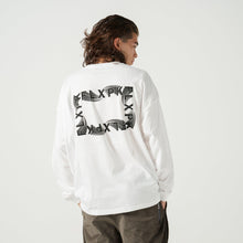 画像をギャラリービューアに読み込む, XLT-SURGE(ビッグシルエットL/S TEE)WHITE