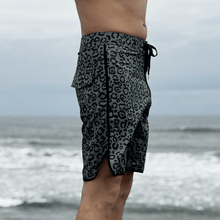 画像をギャラリービューアに読み込む, XBS-MTR(ストレッチ・ハイブリッド ボードショーツ)LEO