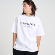 画像をギャラリービューアに読み込む, XT-DKNS(ビッグシルエット TEE)WHITE - FLASH PACKER