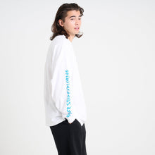 画像をギャラリービューアに読み込む, XLT-DKNS(ビッグシルエット L/S TEE)WHITE - FLASH PACKER