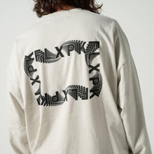 画像をギャラリービューアに読み込む, XLT-SURGE（ビッグシルエットL/S TEE）GRAY
