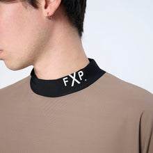 画像をギャラリービューアに読み込む, XDMT-MK（スーパードライストレッチ モックネック Tシャツ）BROWN
