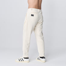 画像をギャラリービューアに読み込む, WARM EASY PANTS（ダブルニットイージーパンツ）WHITE
