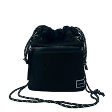 画像をギャラリービューアに読み込む, XNB-POUCH MESH（メッシュ素材 巾着型ショルダーバッグ）BLACK
