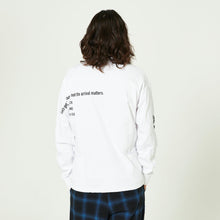 画像をギャラリービューアに読み込む, XPLT-BKPK（バックWポケット L/S TEE）WHITE
